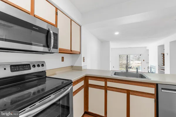 $355,000 | 18303 Leman Lake Drive, Unit 708, Olney, MD 20832