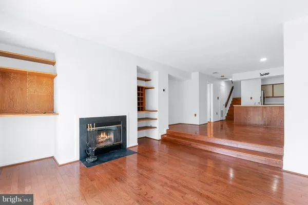 $355,000 | 18303 Leman Lake Drive, Unit 708, Olney, MD 20832