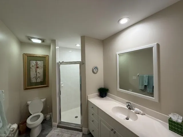 $18,000 | 410 Flagship Drive, Unit 305, Naples, FL 34108