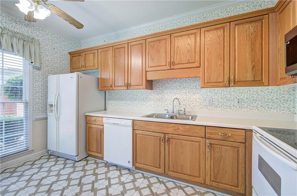 214 Manor Way Cartersville, GA 30120 - Photo 12 of 30