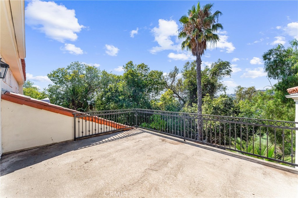 927 Avocado Crest Road La Habra Heights, CA 90631 - Photo 25 of 72 a view of balcony and yard