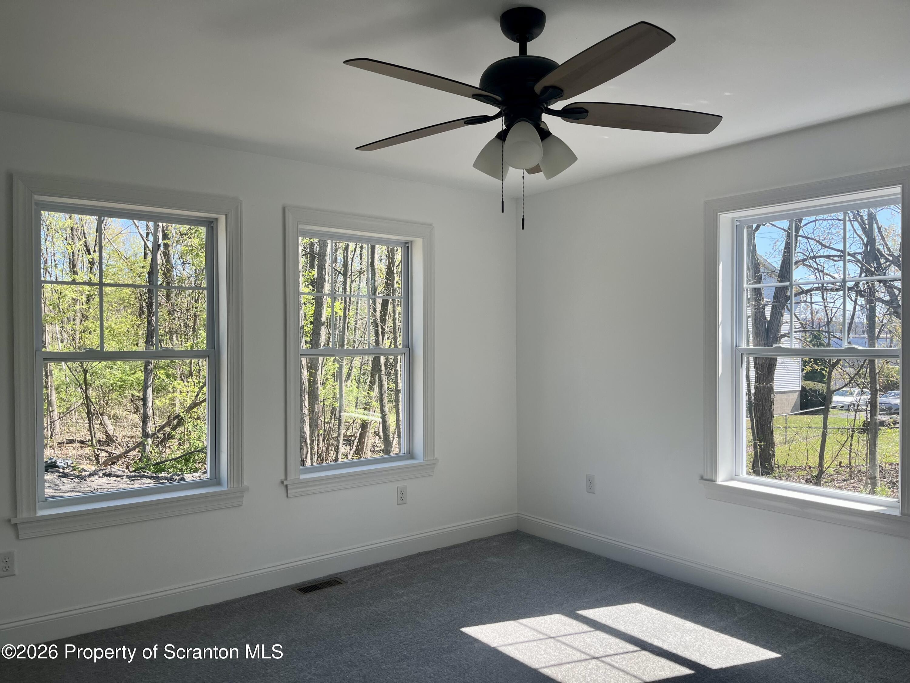 111 Monterey Road Scranton, PA 18505 - Photo 19 of 23 IMG_3535