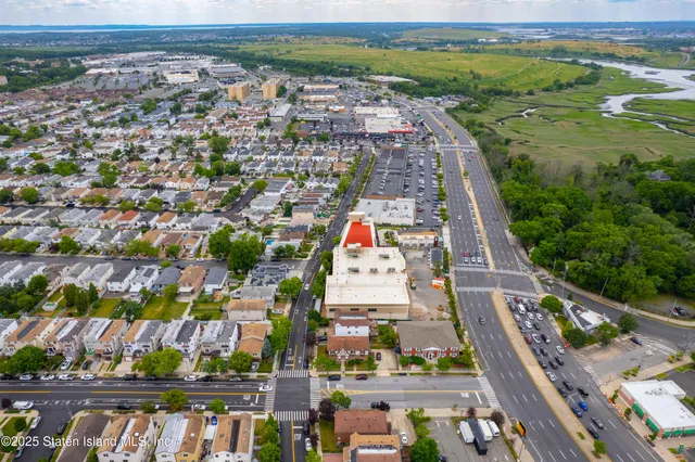 a street sign on a city street