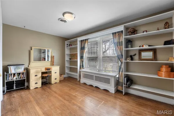 $190,000 | 205 North Virginia Street, Charleston, MO 63834