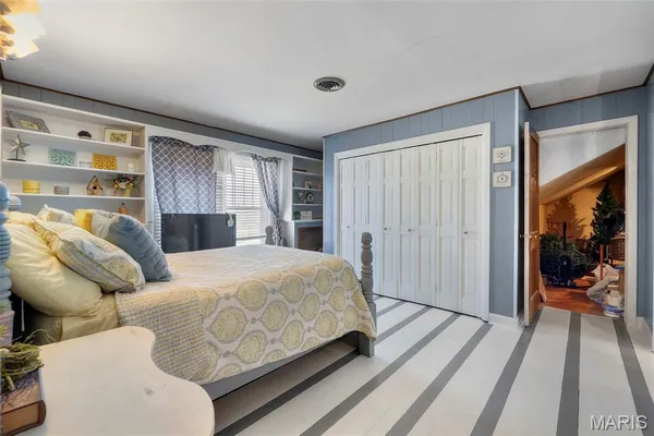 $190,000 | 205 North Virginia Street, Charleston, MO 63834