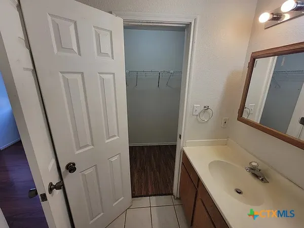 $1,800 | 814 Sagewood Trail, San Marcos, TX 78666