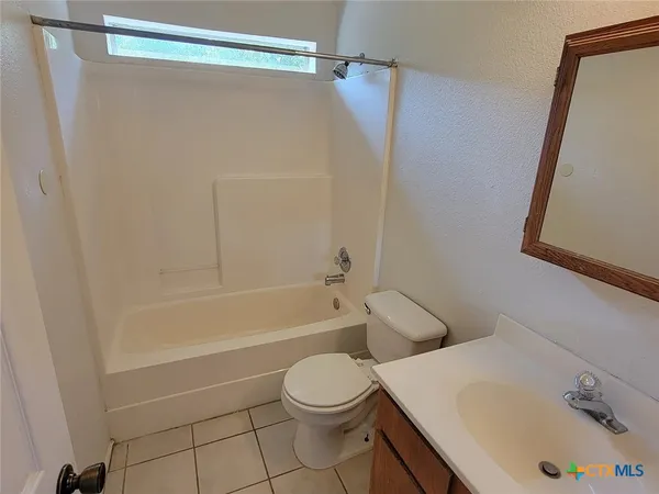 $1,800 | 814 Sagewood Trail, San Marcos, TX 78666