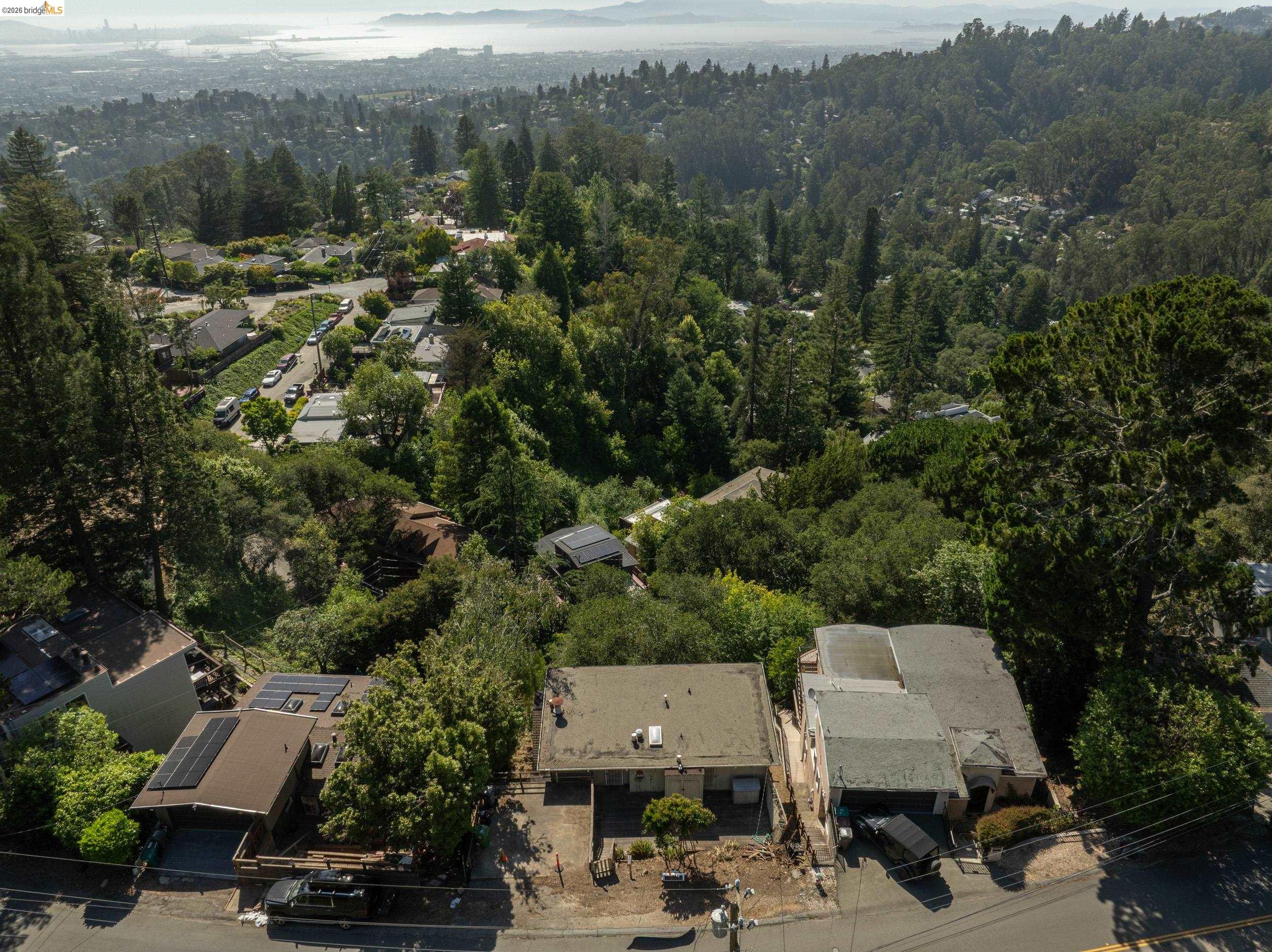 7279 Snake Road Oakland, CA 94611 - Photo 47 of 50