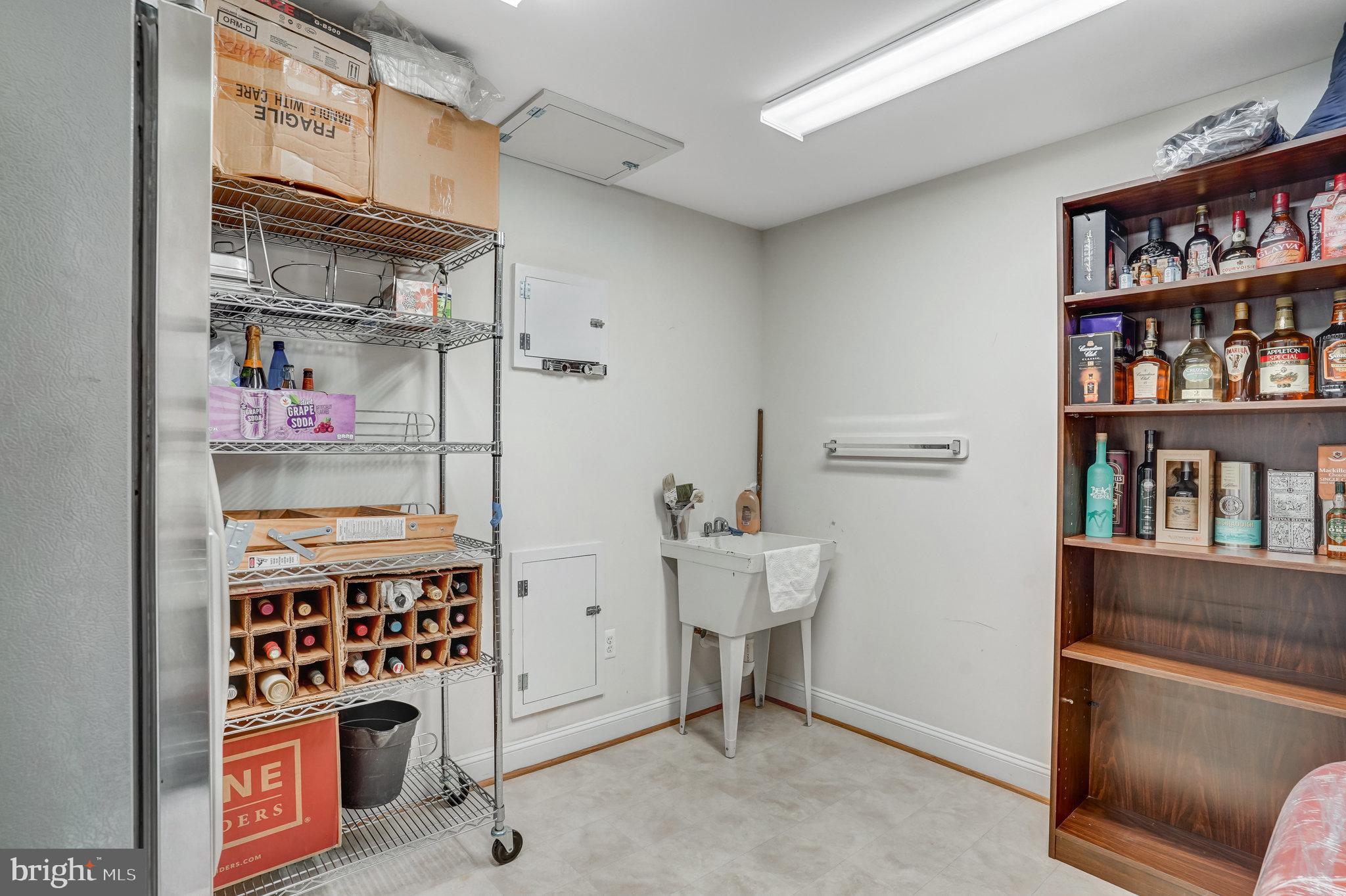 4826 Piney Branch Road Fairfax, VA 22030 - Photo 49 of 69 Gallery Image 49