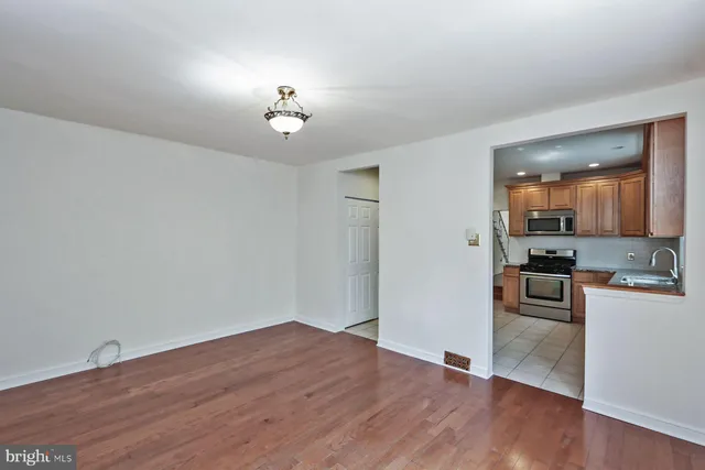 $3,800 | 204 Lakeview Avenue, Haddonfield, NJ 08033