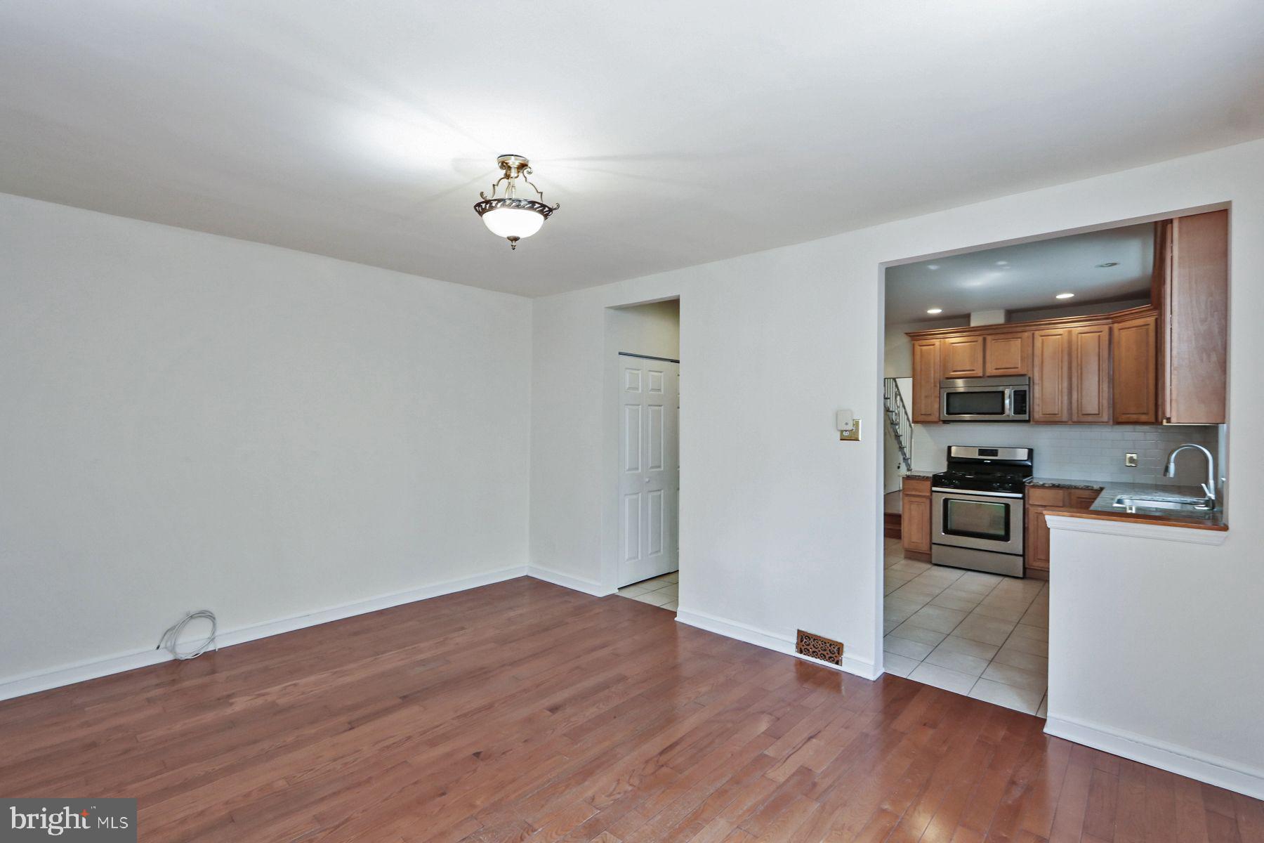 204 Lakeview Avenue Haddonfield, NJ 08033 - Photo 10 of 31 Dining Room