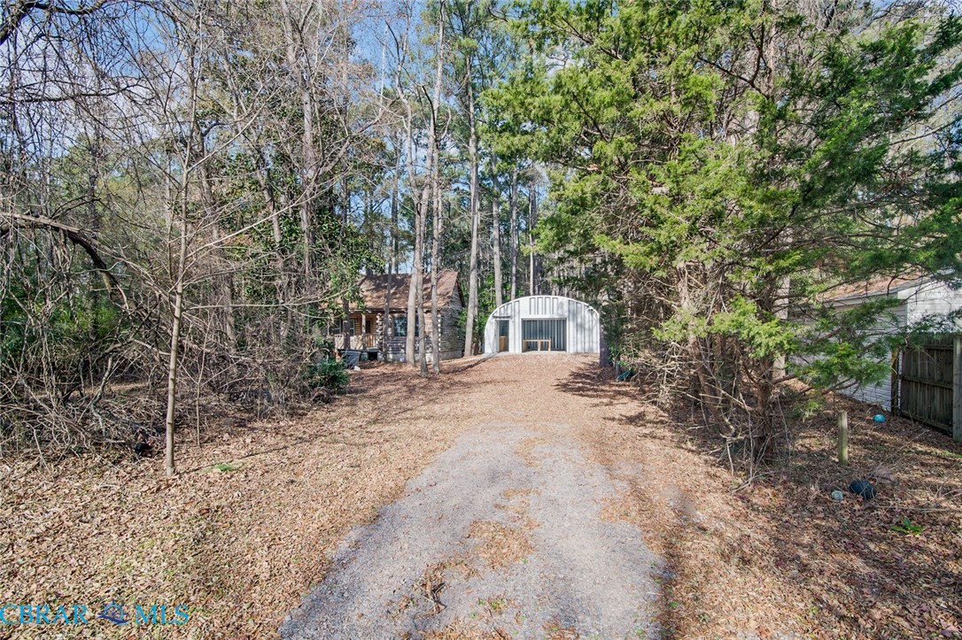 705B Beach Road Hampton, VA 23664 - Photo 4 of 43