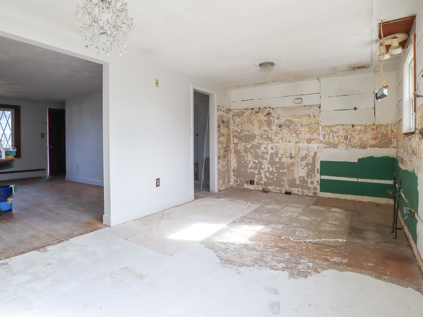 70 Duchess Road Cumberland, RI 02864 - Photo 4 of 22 Kitchen
