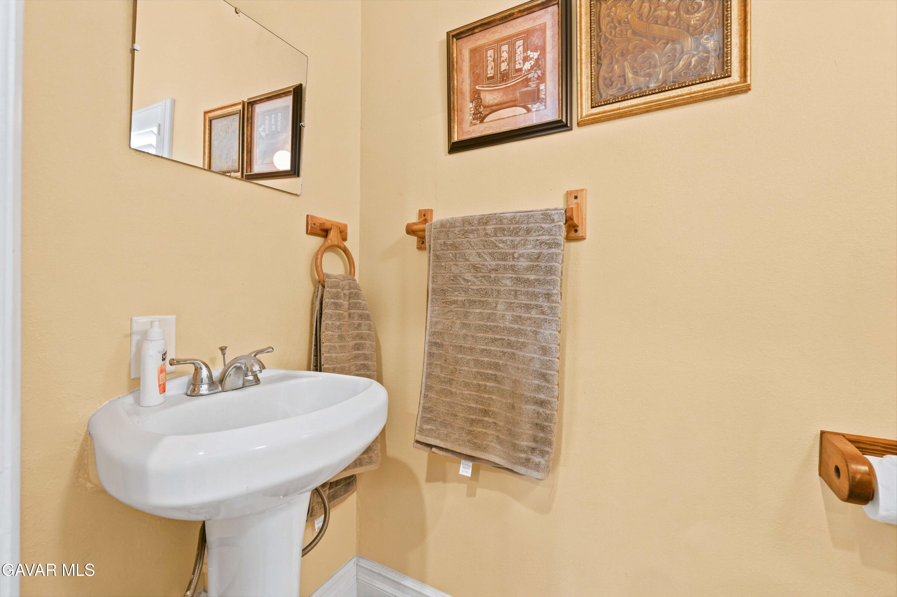 3625 Paddock Way Lancaster, CA 93536 - Photo 29 of 67 3625 Paddock Way-30