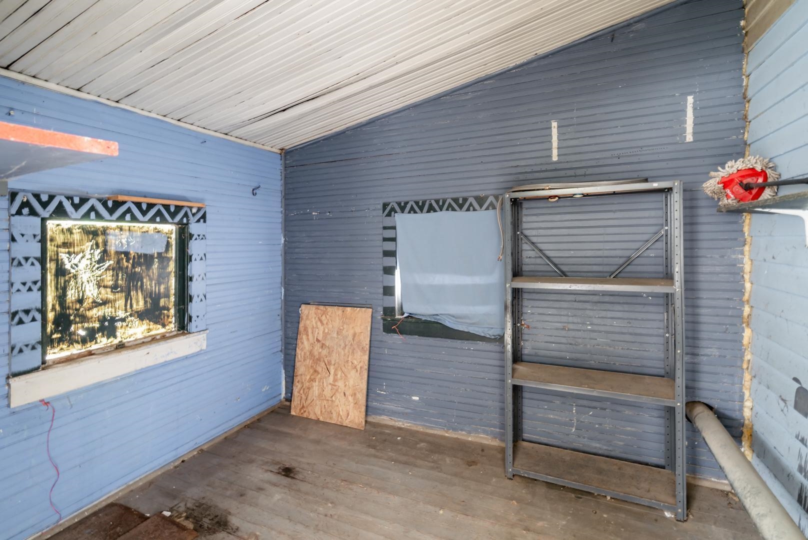 805 Pine Street Halstead, KS 67056 - Photo 24 of 32