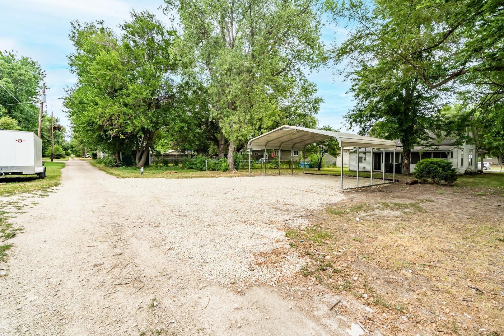 805 Pine Street Halstead, KS 67056 - Photo 29 of 32