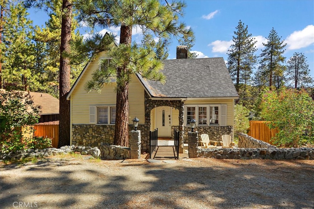 a view of a house with a patio