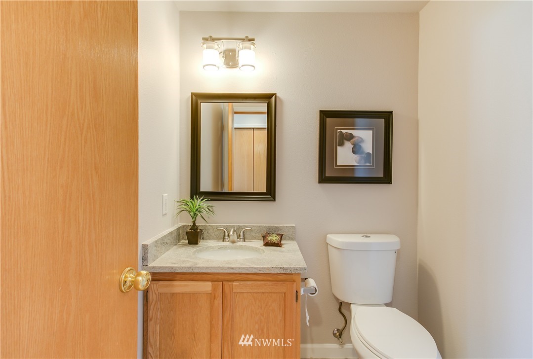 5514 Northeast 3rd Lane Renton, WA 98059 - Photo 15 of 25