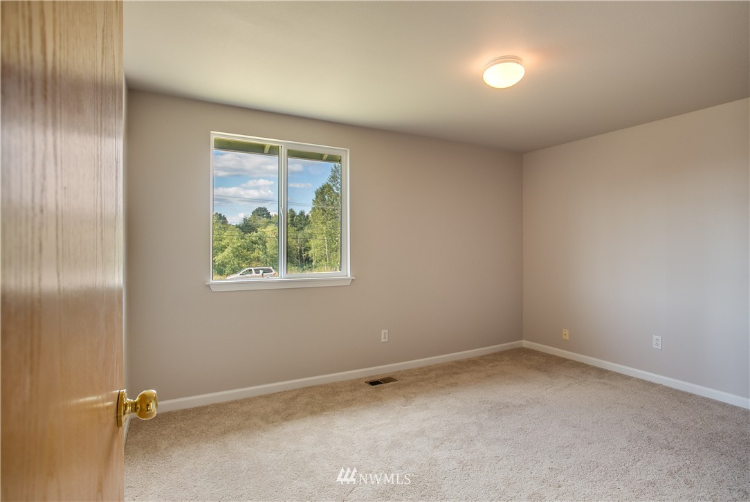 5514 Northeast 3rd Lane Renton, WA 98059 - Photo 20 of 25
