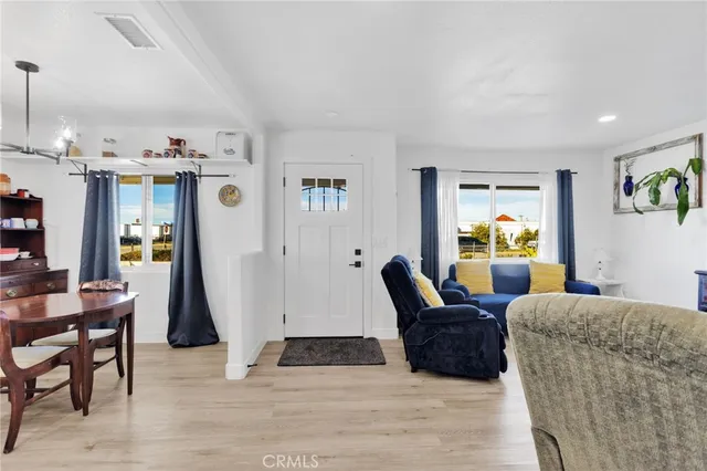 $370,000 | 15109 Anacapa Road, Victorville, CA 92392