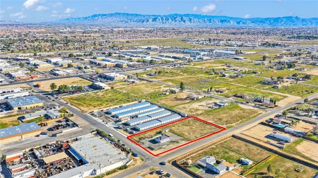 $370,000 | 15109 Anacapa Road, Victorville, CA 92392
