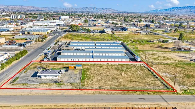 $370,000 | 15109 Anacapa Road, Victorville, CA 92392