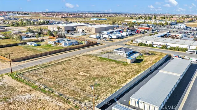 $370,000 | 15109 Anacapa Road, Victorville, CA 92392