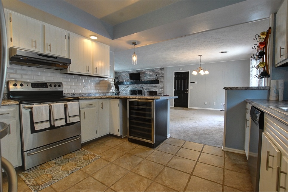 3113 Albright Road Kokomo, IN 46902 - Photo 11 of 26 Gallery Image 11