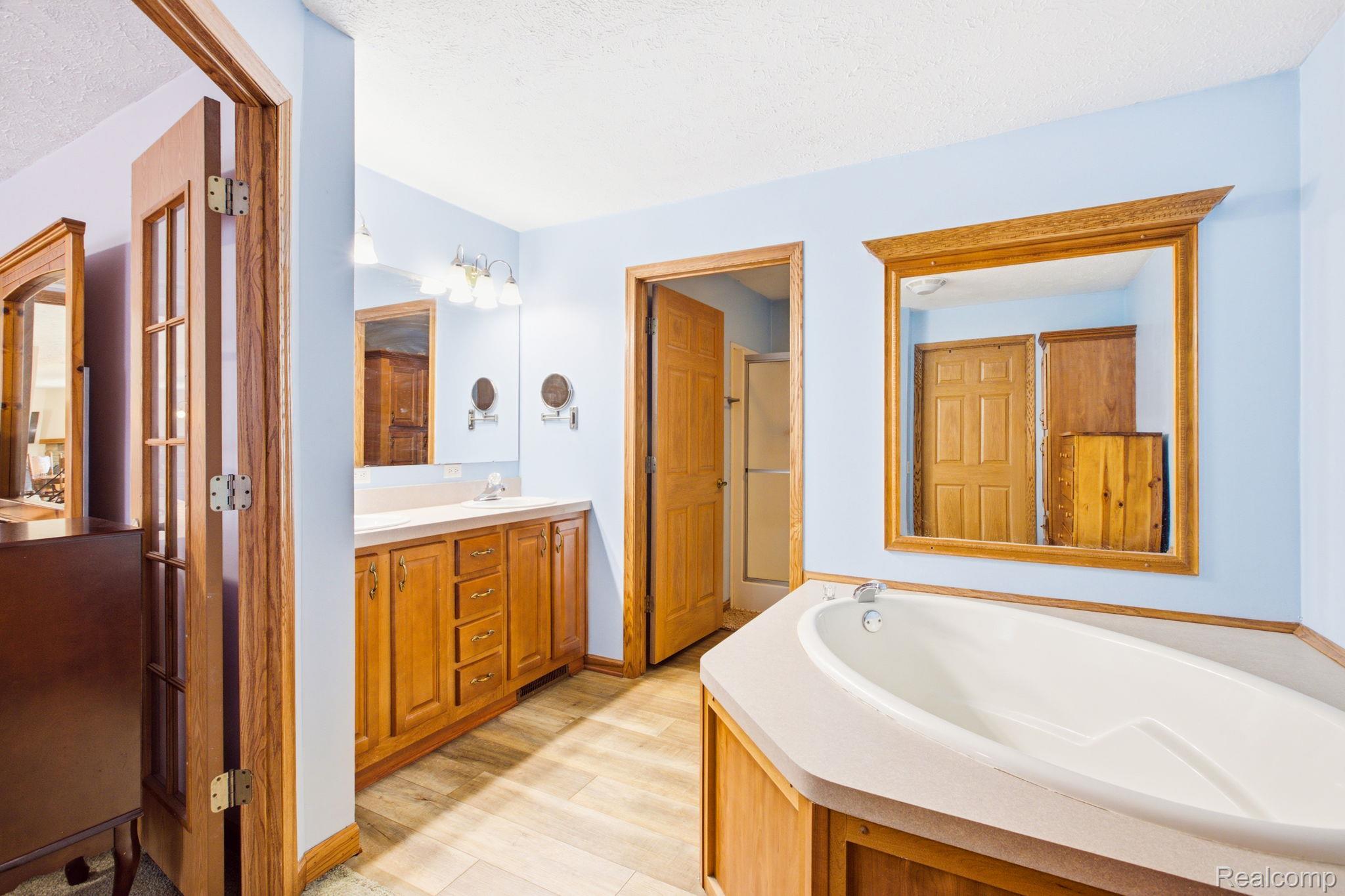 4242 Norman Road Fort Gratiot, MI 48059 - Photo 23 of 42 4242 Norman Rd (24).jpg