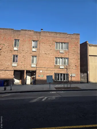 $1,100,000 | 1011 Boston Road | Morrisania