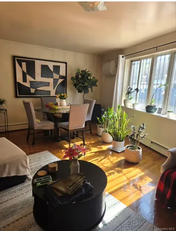 $1,100,000 | 1011 Boston Road | Morrisania