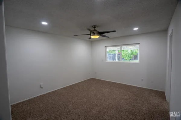 $389,999 | Undisclosed Address, Bakersfield, CA 93309