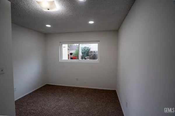 $389,999 | Undisclosed Address, Bakersfield, CA 93309