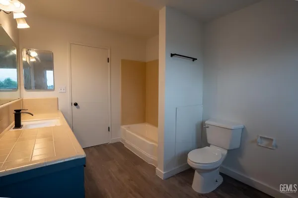 $389,999 | Undisclosed Address, Bakersfield, CA 93309