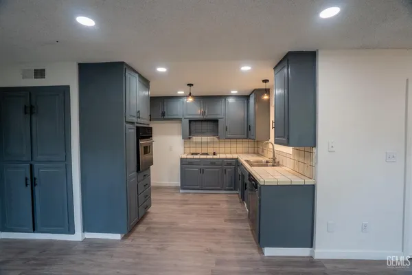 $389,999 | Undisclosed Address, Bakersfield, CA 93309