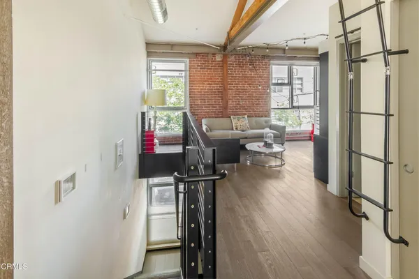 $4,900 | 527 Molino Street, Unit 108, Los Angeles, CA 90013