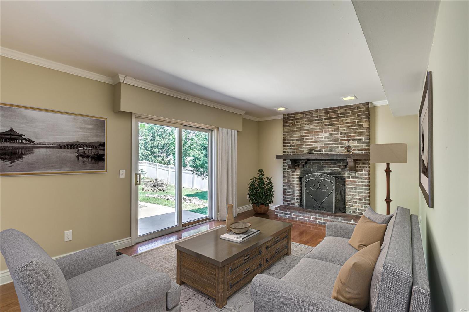 913 Ruth Drive St. Charles, MO 63301 - Photo 2 of 33 Gallery Image 2