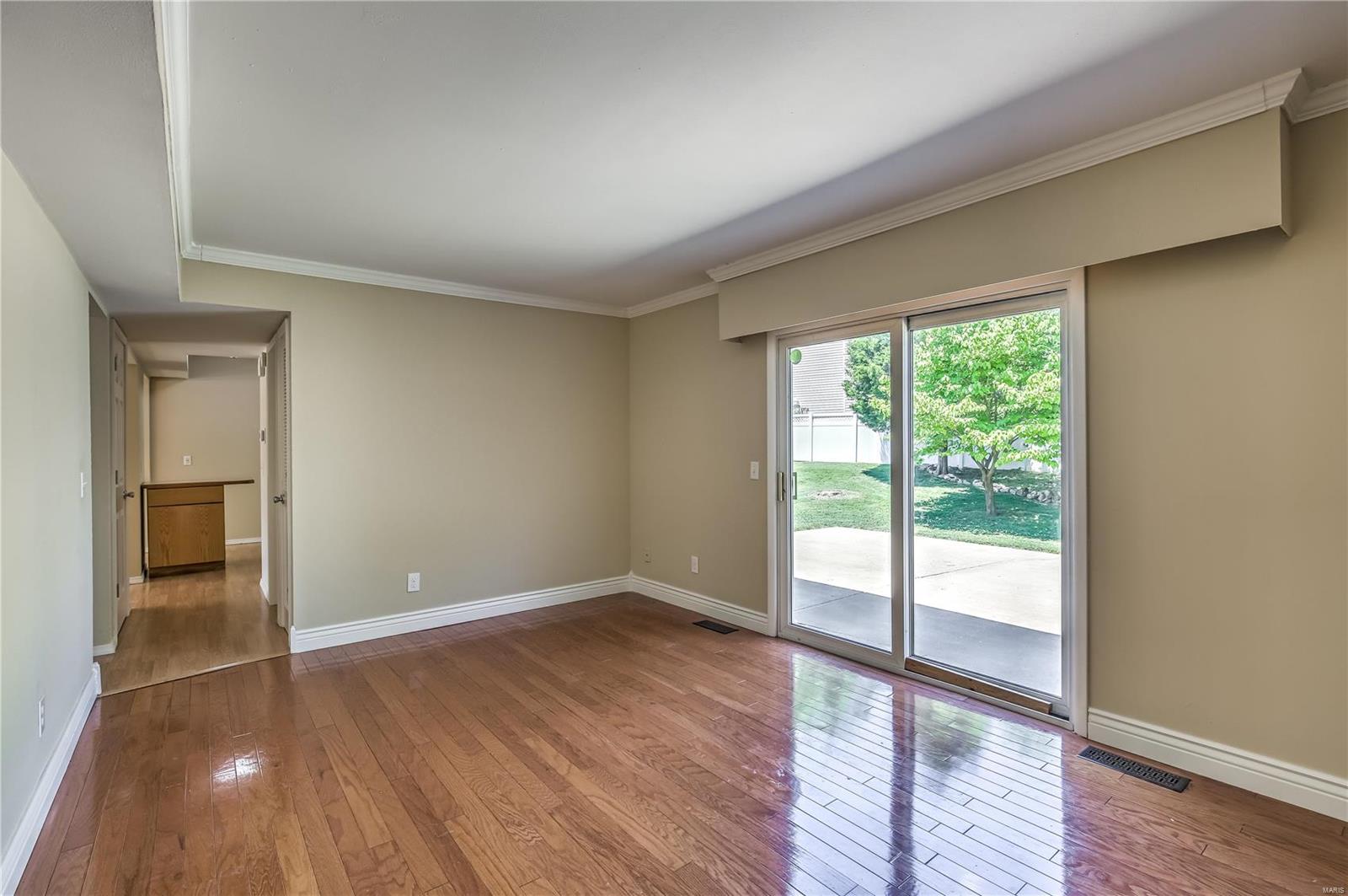 913 Ruth Drive St. Charles, MO 63301 - Photo 12 of 33 Gallery Image 12