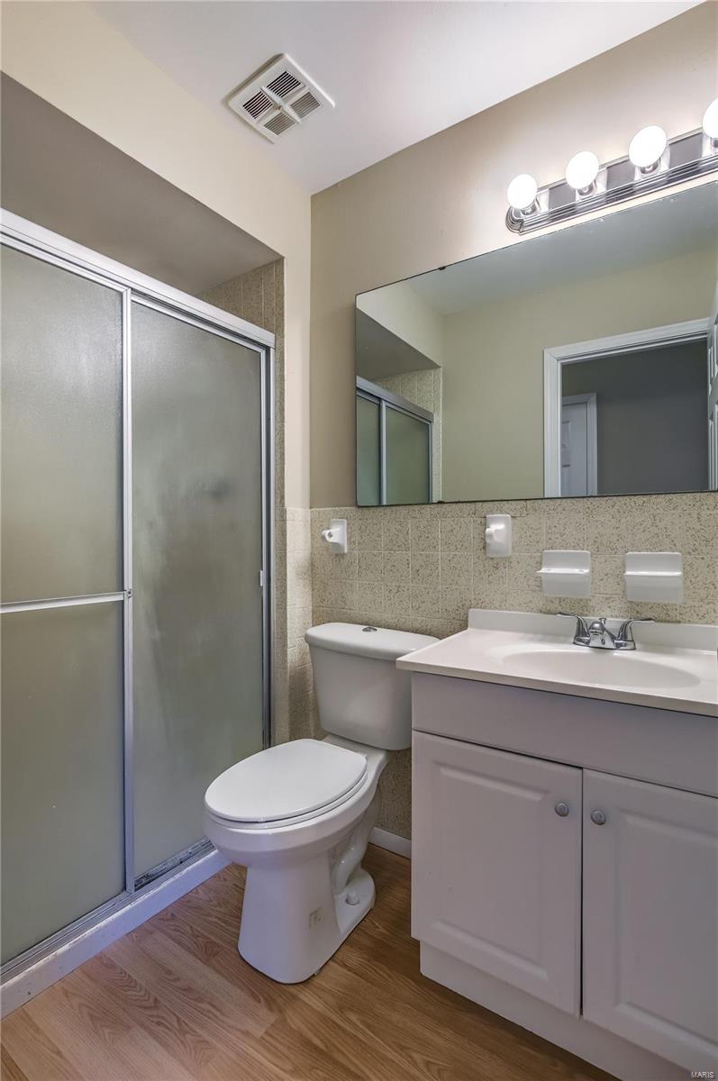 913 Ruth Drive St. Charles, MO 63301 - Photo 19 of 33 Gallery Image 19