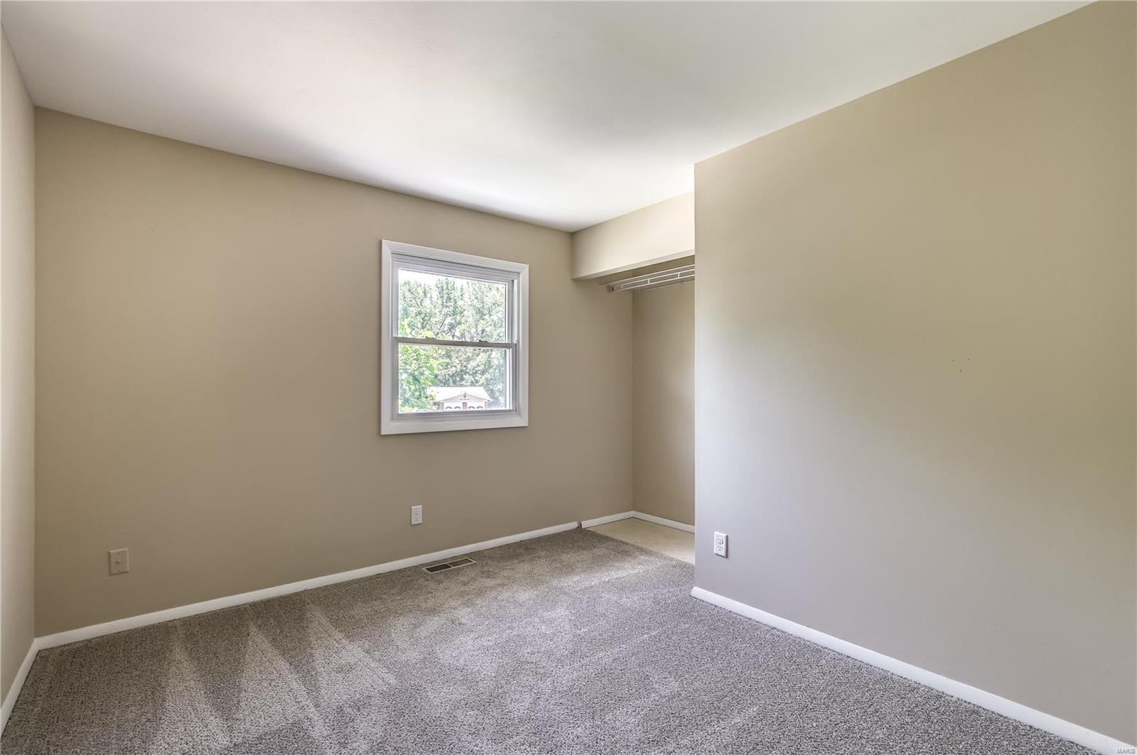 913 Ruth Drive St. Charles, MO 63301 - Photo 20 of 33 Gallery Image 20
