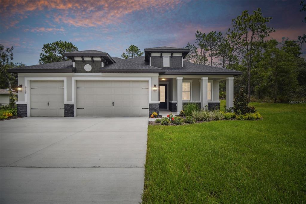 a front view of house with yard