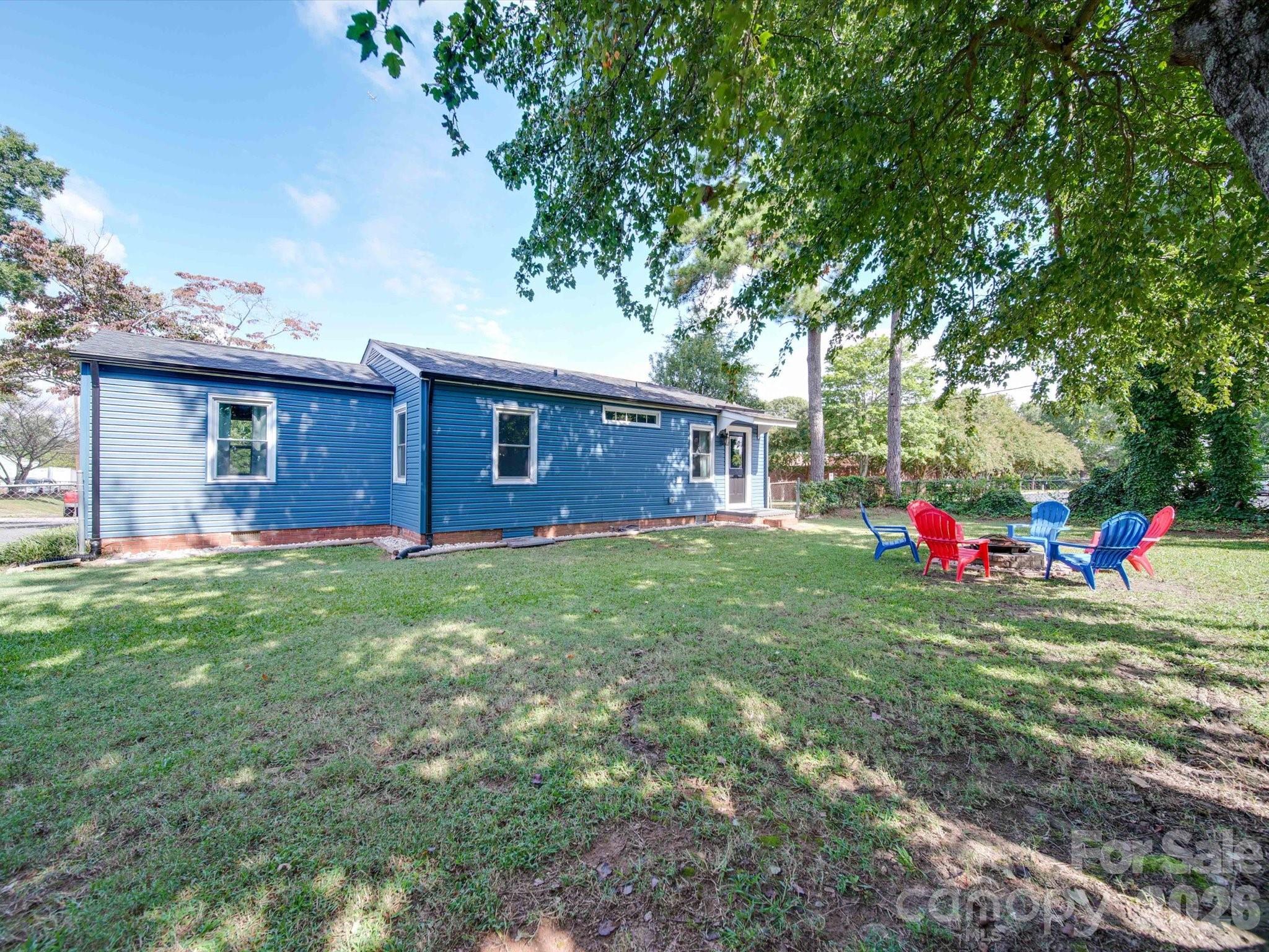 212 Faile Street Fort Mill, SC 29715 - Photo 2 of 28