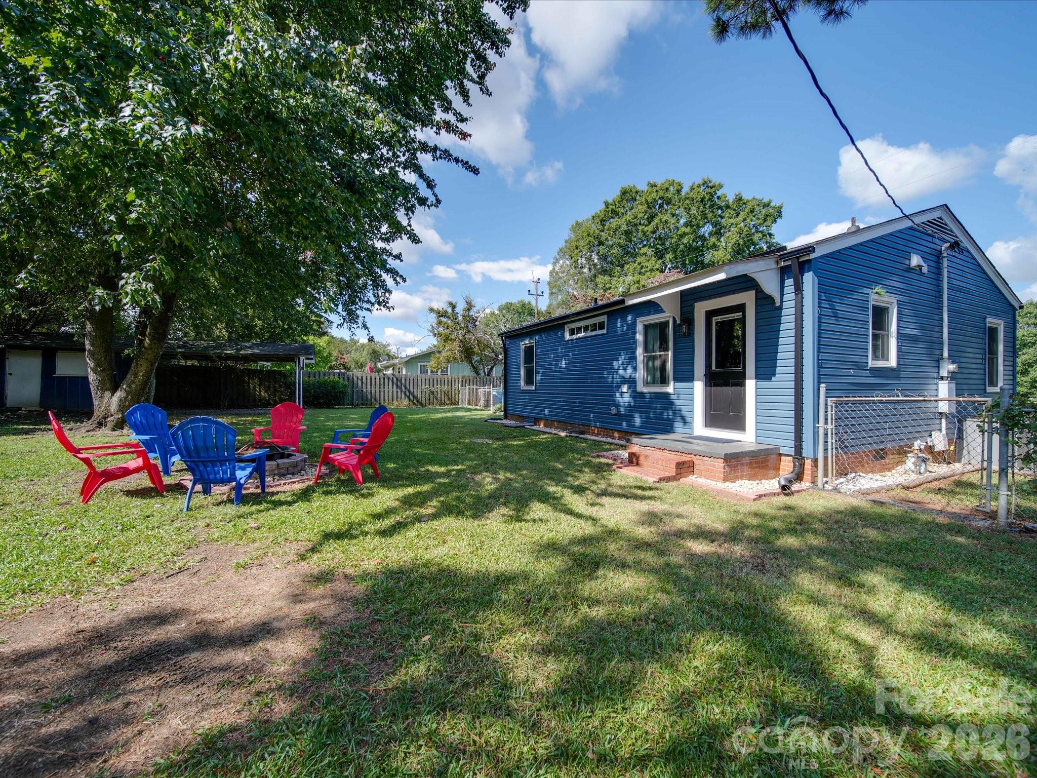 212 Faile Street Fort Mill, SC 29715 - Photo 4 of 28