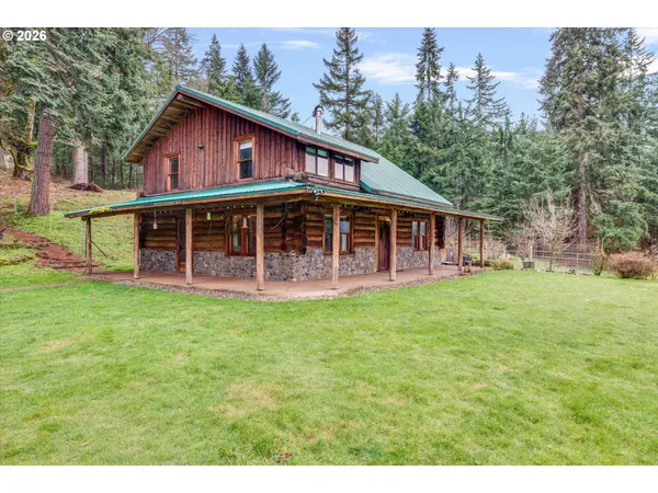 $1,250,000 | 3805 Briar Knob Loop, Scotts Mills, OR 97375
