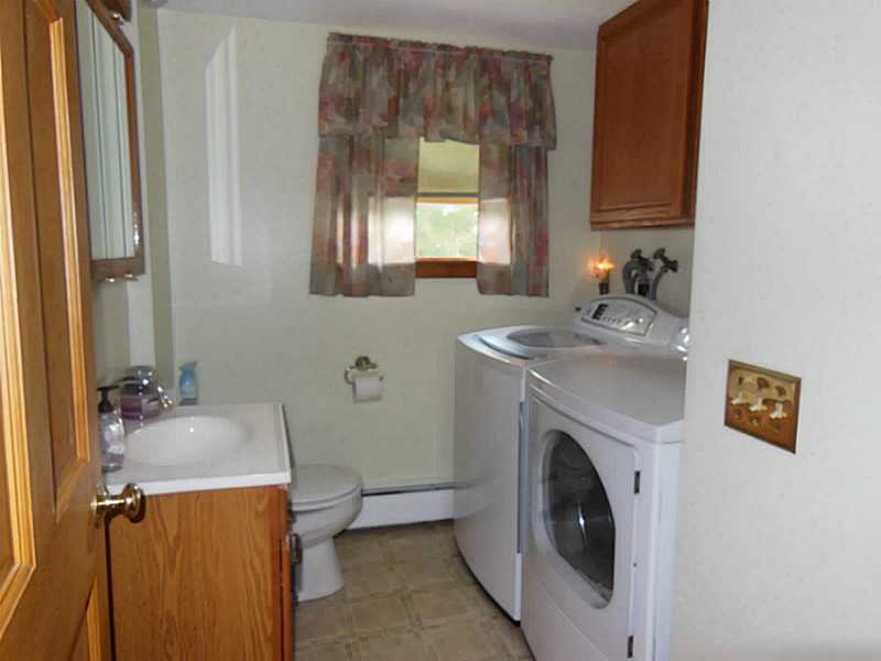 625 Weaver Hill Road Coventry, RI 02816 - Photo 15 of 17 Other. LAVETTE/LAUNDRY RM