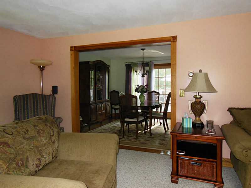 625 Weaver Hill Road Coventry, RI 02816 - Photo 3 of 17 Living Room.