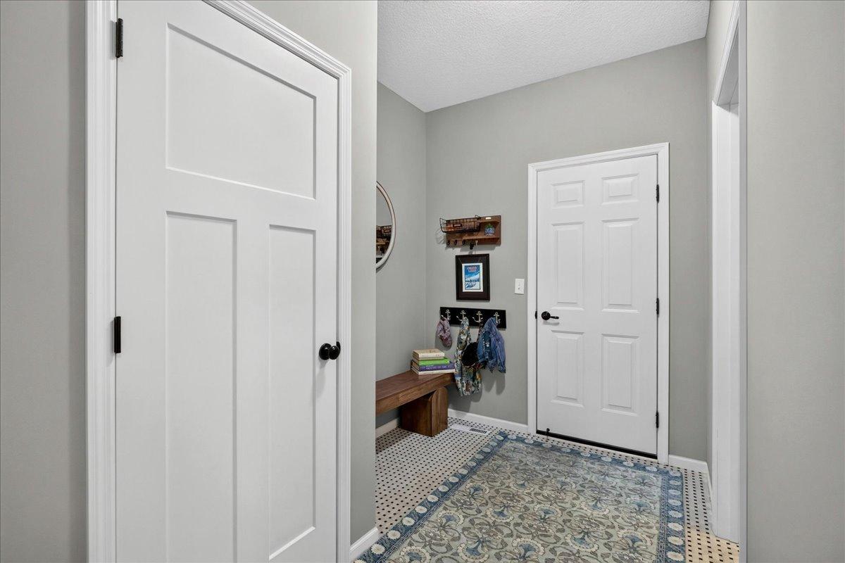 3129 Vale Circle Southwest Prior Lake, MN 55372 - Photo 16 of 34 Gallery Image 16