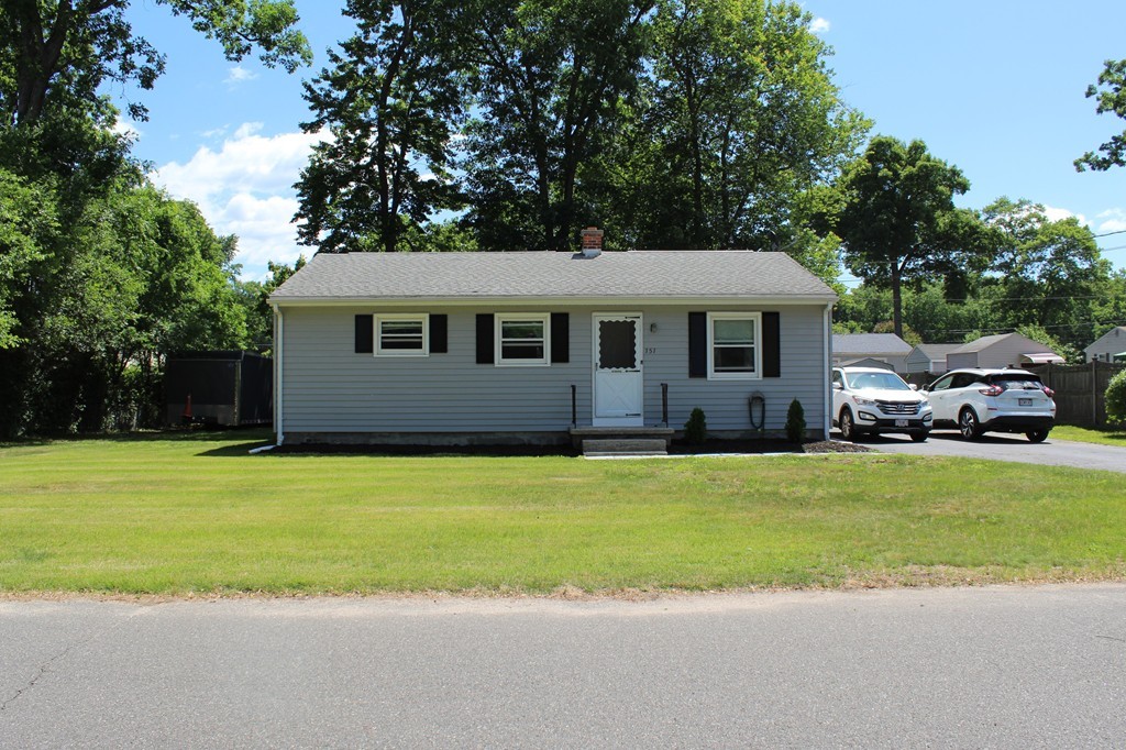 151 Newhouse Street Springfield, MA 01118 - Photo 1 of 14 Gallery Image 1