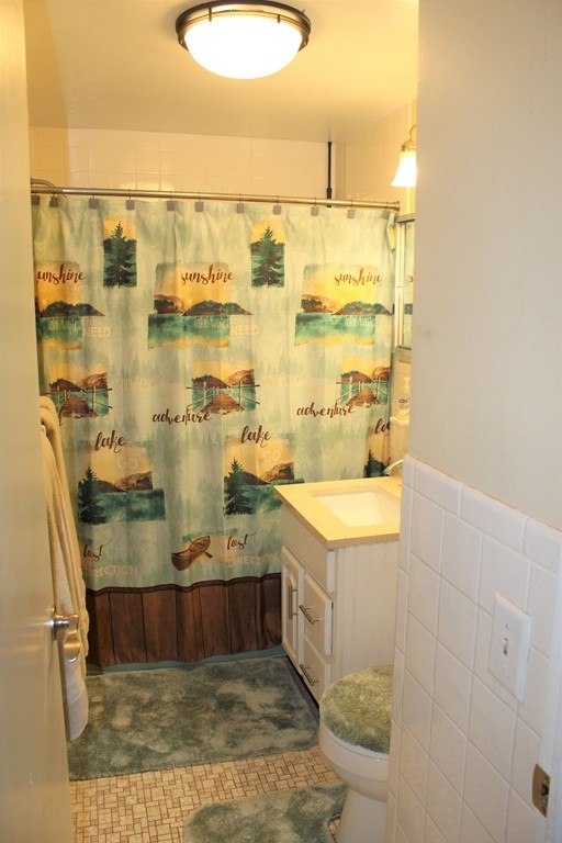 151 Newhouse Street Springfield, MA 01118 - Photo 9 of 14 Gallery Image 9