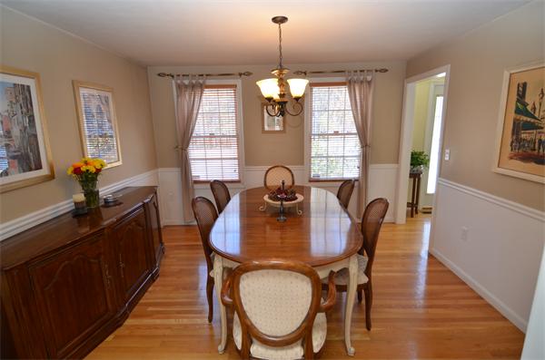 48 Lancaster Road Clinton, MA 01510 - Photo 5 of 20
